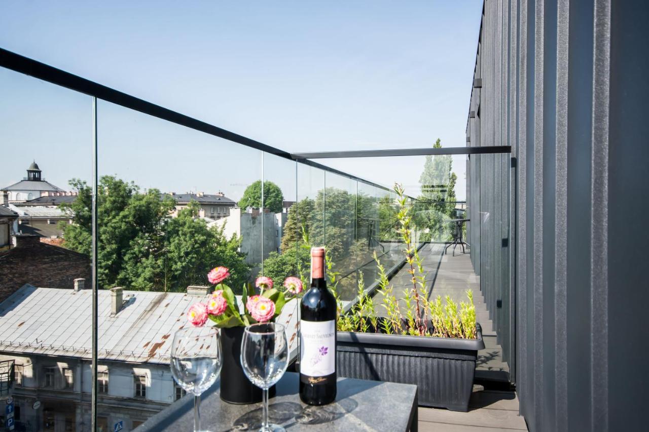 Central Balcony Apartment - Window On Cracow Krakow Exterior photo